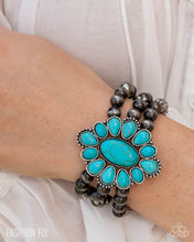 Load image into Gallery viewer, Paparazzi Jewelry Fashion Fix Simply Santa Fe