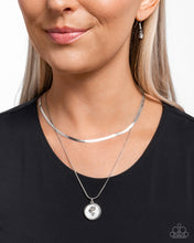 Load image into Gallery viewer, Paparazzi Jewelry Necklace Garden Gallery - White