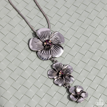 Load image into Gallery viewer, Paparazzi Jewelry Necklace Wallflower Whimsy - Purple
