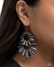 Load image into Gallery viewer, Paparazzi Jewelry Earrings Crimped Consistency