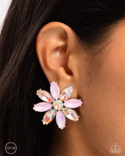 Load image into Gallery viewer, Paparazzi Jewelry Earrings Maiden Makeover - Green