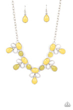 Load image into Gallery viewer, Paparazzi Jewelry Necklace Midsummer Meadow - Yellow