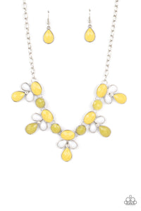 Paparazzi Jewelry Necklace Midsummer Meadow - Yellow
