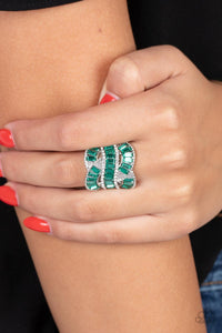 Paparazzi Jewelry Ring Six-Figure Flex - Green