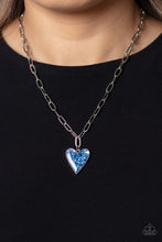 Load image into Gallery viewer, Paparazzi Jewelry Necklace Kiss and SHELL - Blue