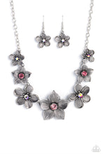 Load image into Gallery viewer, Paparazzi Jewelry Necklace Free FLORAL