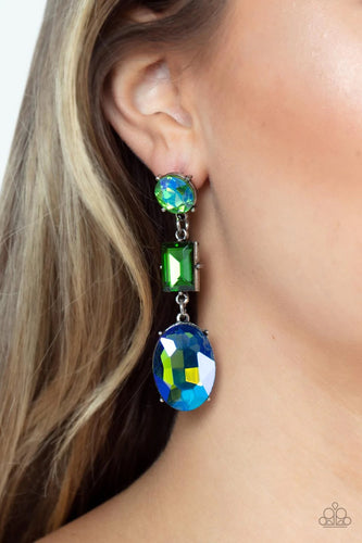 Paparazzi Jewelry Earrings Extra Envious - Green