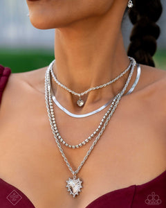 Paparazzi Jewelry Fashion Fix Fiercely 5th Avenue