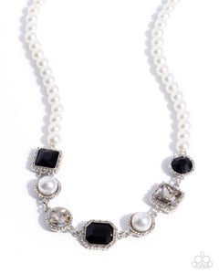 Paparazzi Jewelry Necklace Dumbfounding Decadence