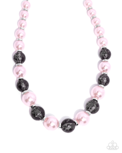 Paparazzi Jewelry Necklace Lacy Lady - Pink