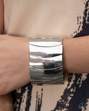 Load image into Gallery viewer, Paparazzi Jewelry Fashion Fix Sunset Sightings
