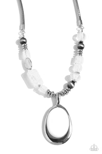 Paparazzi Jewelry Necklace Captivating Composition