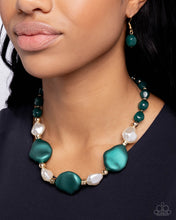 Load image into Gallery viewer, Paparazzi Jewelry Necklace Forever Feature - Green