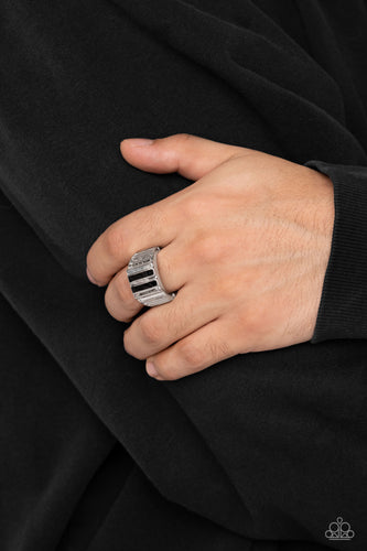 Paparazzi Jewelry Ring Rectangular Relic - Black