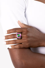 Load image into Gallery viewer, Paparazzi Jewelry Ring Fond Regard - Pink