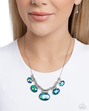 Load image into Gallery viewer, Paparazzi Jewelry Necklace Socialite Status