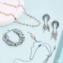 Load image into Gallery viewer, Paparazzi Jewelry Fashion Fix Simply Santa Fe