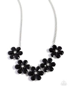 Paparazzi Jewelry Necklace Floral Fun - Black