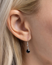 Load image into Gallery viewer, Paparazzi Jewelry Necklace Romantic Artistry - Black