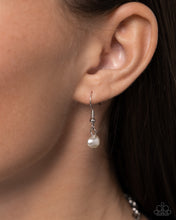Load image into Gallery viewer, Paparazzi Jewerly Necklace Cabo Coast