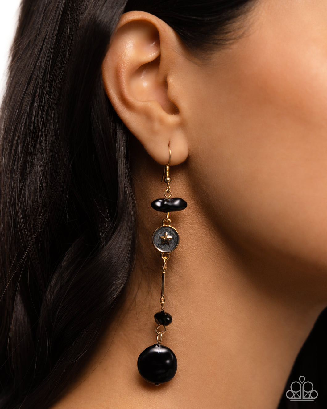 Paparazzi Jewelry Earrings Blissful Balance - Black