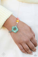 Load image into Gallery viewer, Paparazzi Jewelry Fashion Fix Glimpses of Malibu