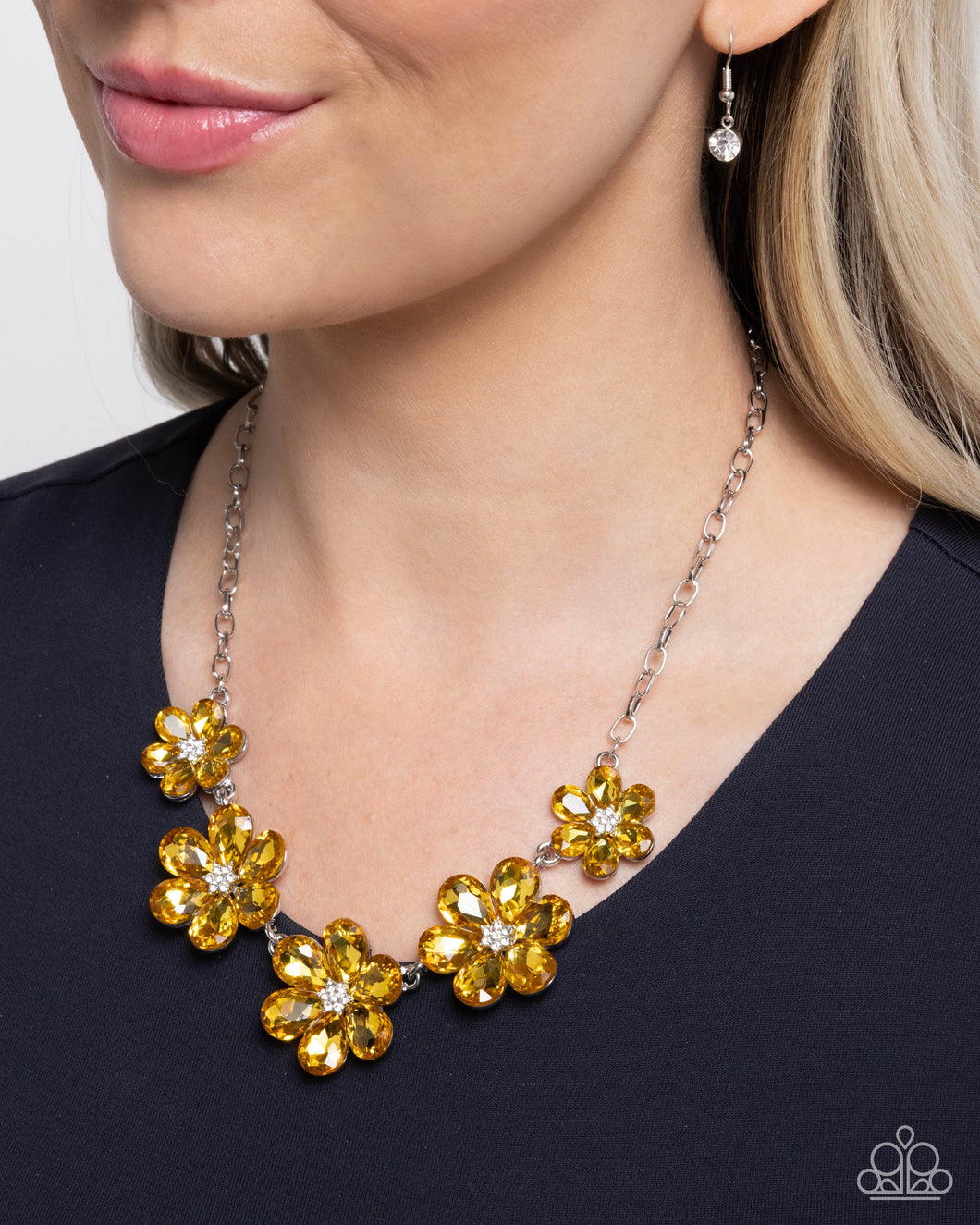 Paparazzi Jewelry Necklace Whimsical Way - Yellow