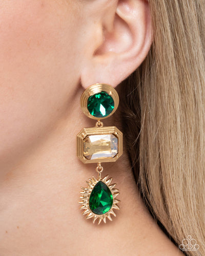 Paparazzi Jewelry Earrings Entertaining the Thought - Green