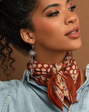 Load image into Gallery viewer, Paparazzi Jewelry Earrings Wishfully Western - Silver