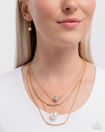 Paparazzi Jewelry Necklace Phenomenal Pearls - Gold