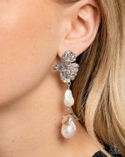 Load image into Gallery viewer, Paparazzi Jewelry Earrings Profound Pearls - White