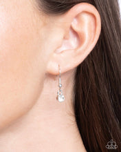 Load image into Gallery viewer, Paparazzi Jewelry Necklace Favorite Flower