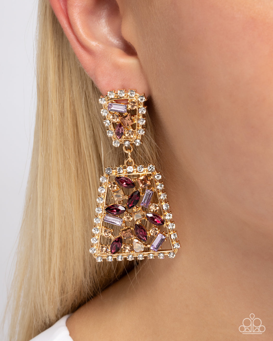 Paparazzi Jewelry Earrings Glistening Gala - Purple