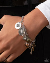 Load image into Gallery viewer, Paparazzi Jewelry Fashion Fix Sunset Sightings