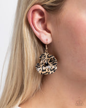 Load image into Gallery viewer, Paparazzi Jewelry Earrings Legendary Leopard - Black