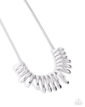Load image into Gallery viewer, Paparazzi Jewerly Necklace Chasing Chic