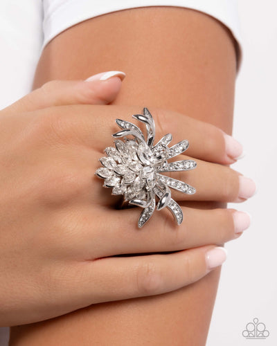 Paparazzi Jewelry Ring Lotus Legacy
