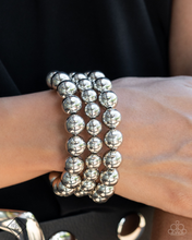 Load image into Gallery viewer, Paparazzi Jewelry Bracelet Refreshing Raindrops