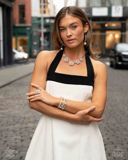 Paparazzi Jewelry Fashion Fix Fiercely 5th Avenue