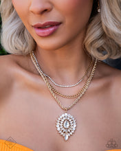 Load image into Gallery viewer, Paparazzi Jewelry Fashion Fix Fiercely 5th Avenue