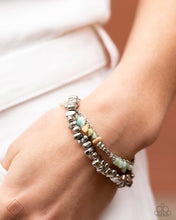 Load image into Gallery viewer, Paparazzi Jewelry Fashion Fix Simply Santa Fe