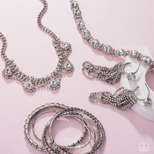 Paparazzi Jewelry Fashion Fix Fiercely 5th Avenue