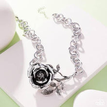 Load image into Gallery viewer, Paparazzi Jewelry Necklace Whimsical Appearance
