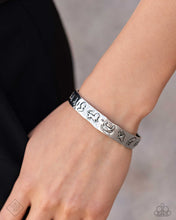 Load image into Gallery viewer, Paparazzi Jewelry Fashion Fix Sunset Sightings