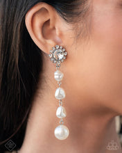 Load image into Gallery viewer, Paparazzi Jewelry Fashion Fix Fiercely 5th Avenue