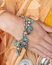 Load image into Gallery viewer, Paparazzi Jewelry Simply Santa Fe