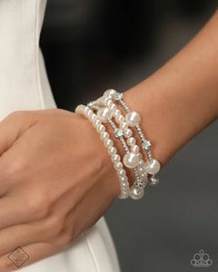 Paparazzi Jewelry Fashion Fix Fiercely 5th Avenue