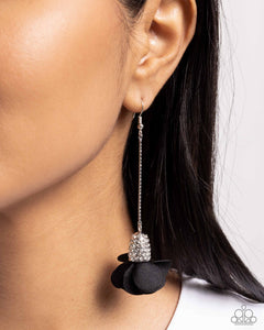 Paparazzi Jewelry Earrings Drop Dead Dazzle - Black