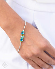 Load image into Gallery viewer, Paparazzi Jewelry Fashion Fix Fiercely 5th Avenue