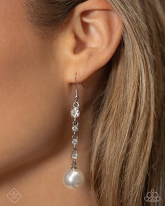 Paparazzi Jewelry Fashion Fix Fiercely 5th Avenue